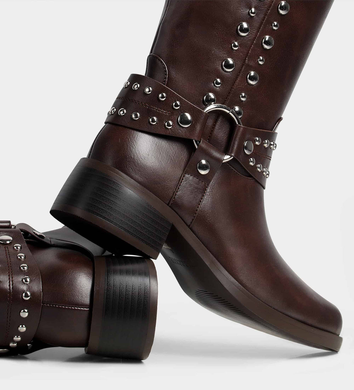 square toe boots