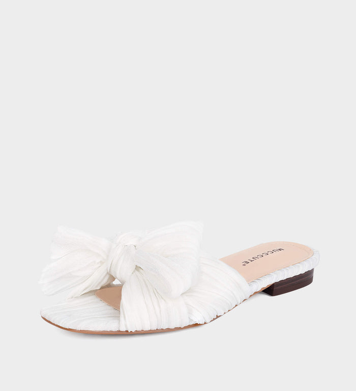 flat sandals with bow