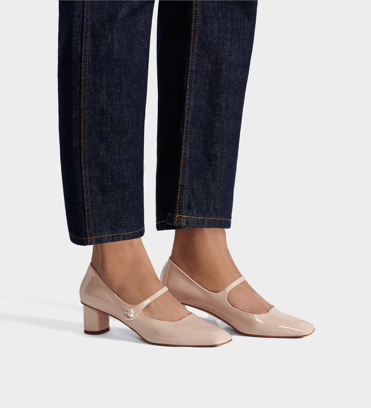 best nude pumps