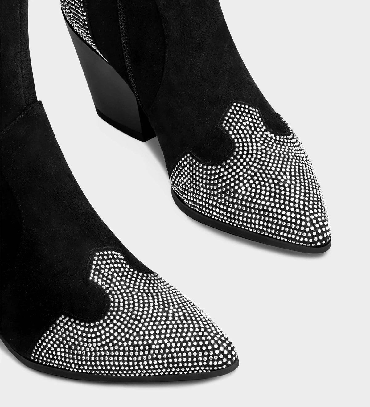 black cowgirl boots with rhinestones