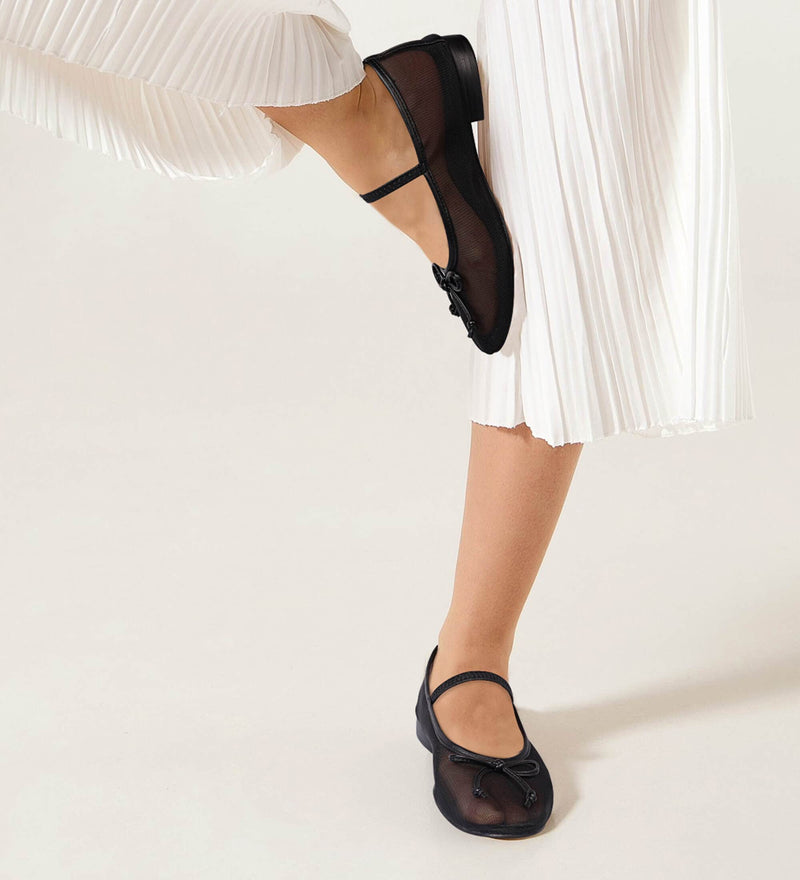 black ballet flats with bow​