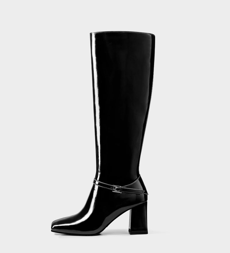 black boots with a chunky heel​