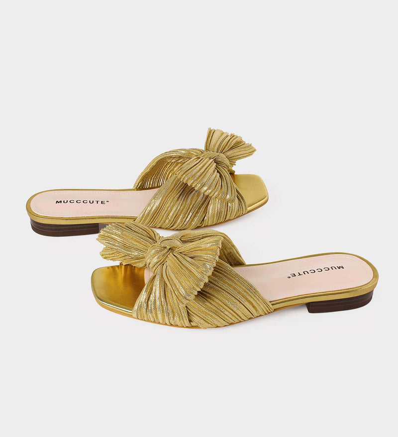 comfortable gold sandals​
