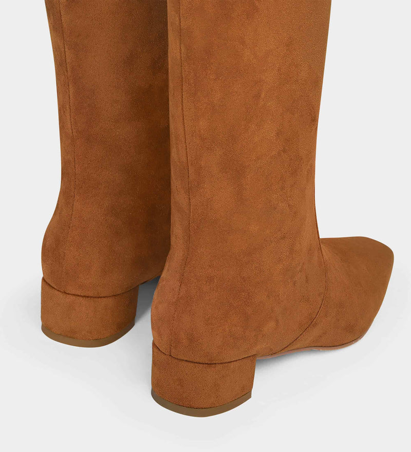 brown suede flat boots​