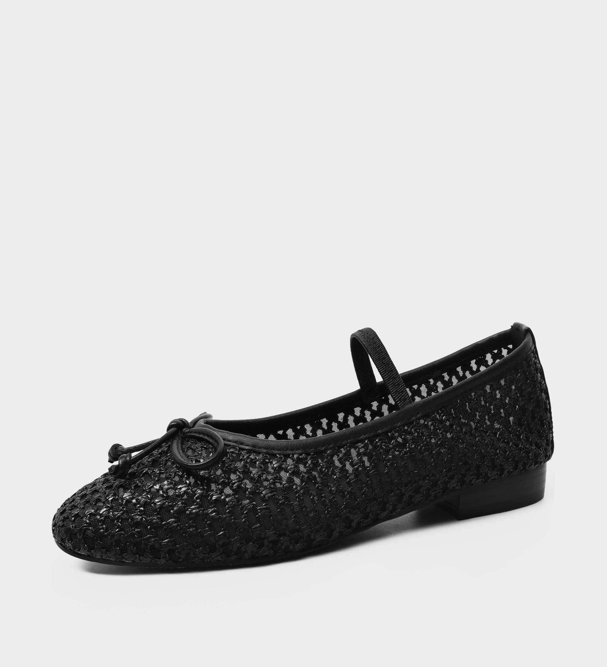 black ballet flats​