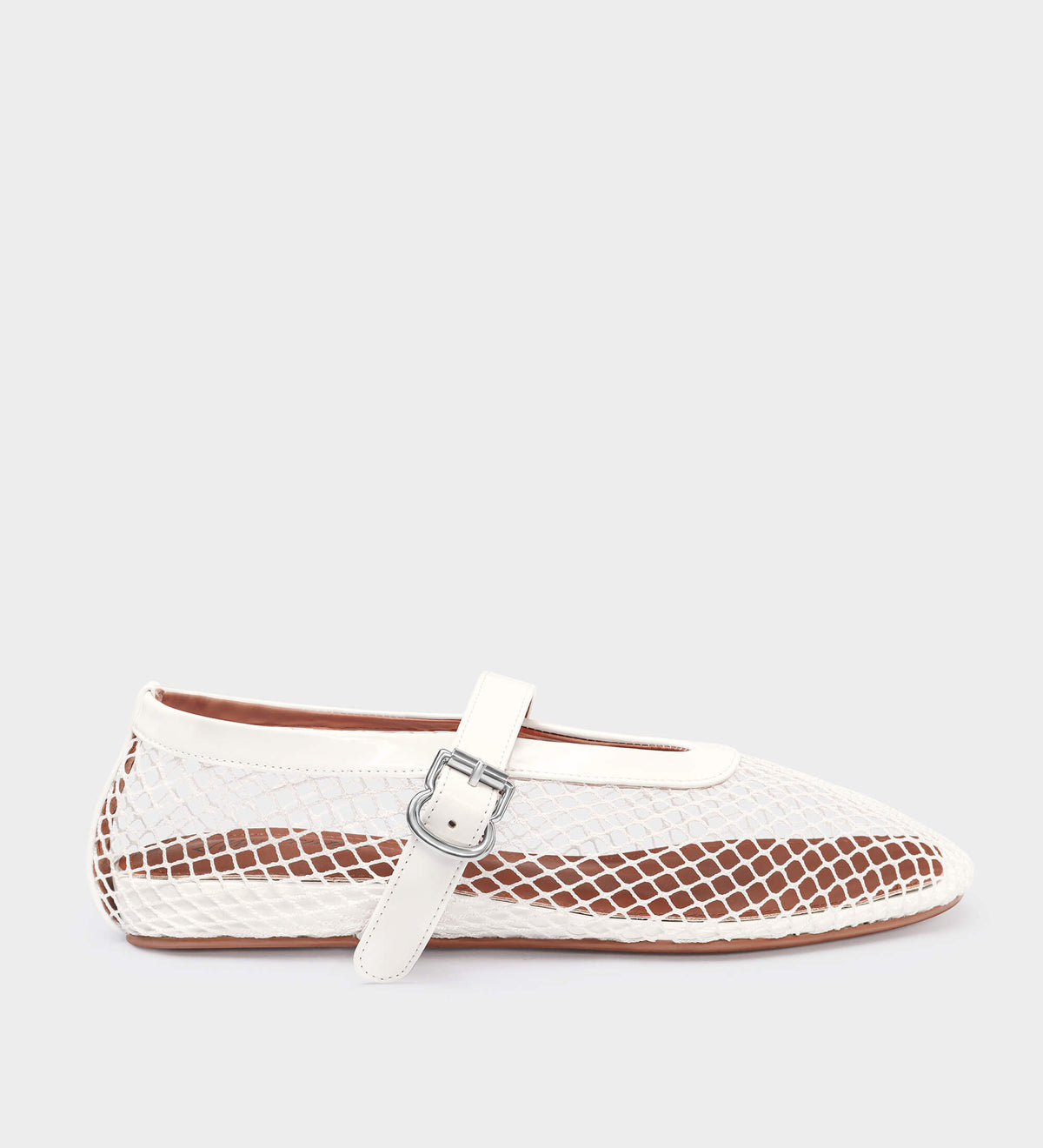 white flats for women​