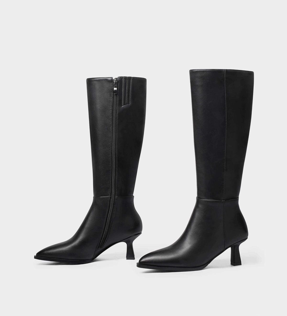 knee high boots black leather​